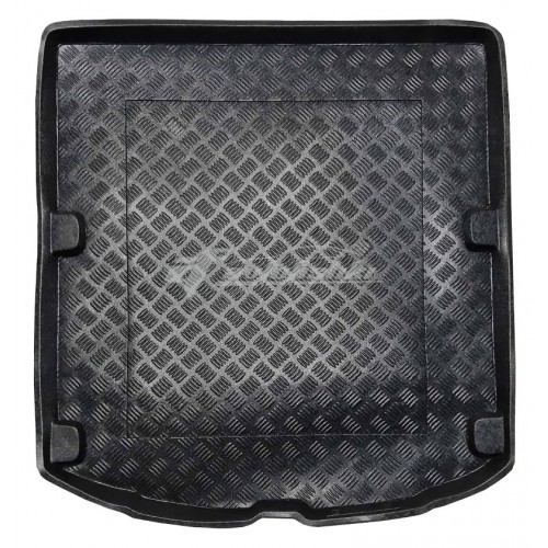 на фотографии резино-пластиковый коврик в багажник для Audi A5 2 поколения Sportback с 2016 года черный от Rezaw-Plast