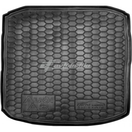 на фотографії гумовий килимок в багажник для Audi A3 Sedan 2013-2020 року в кузові седан від Avto-Gumm
