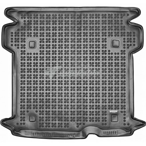на фотографии коврик в багажник резиновый для Fiat Doblo III Maxi 5 мест с 2015 года черного цвета от Rezaw-Plast