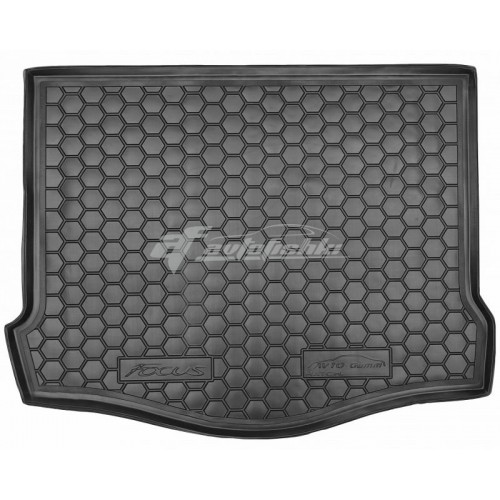 на фотографии резиновый коврик в багажник для ford focus третего поколения в кузове хэтчбек 2011-2019 года от Avto-Gumm