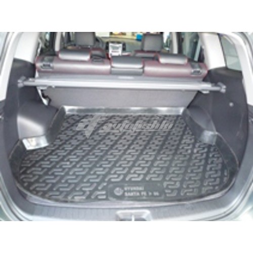 Коврик в багажник на Hyundai Santa Fe (06-)