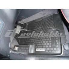 Резиновые коврики на Hyundai Santa Fe II 2006-2010 Lada Locker