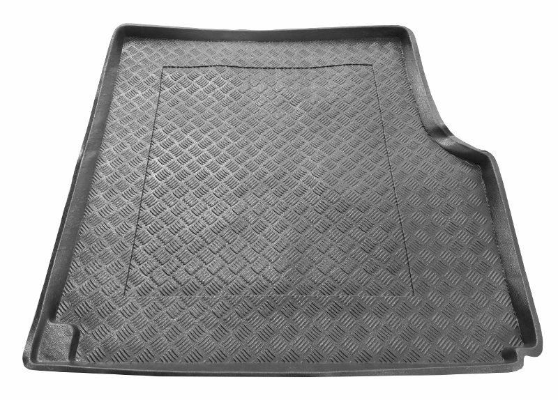 На фотографии резино-пластиковый коврик в багажник для Mercedes W124 Kombi 1984-1997 черного цвета