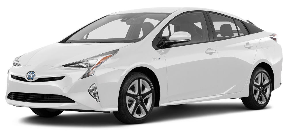 На фото вид спереди слева на автомобиль Toyota Prius 4 поколения белого цвета